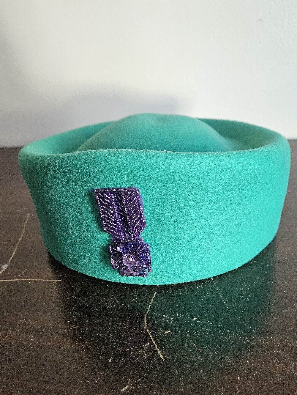 Vintage Splendora Wool Felt Halo Hat Teal Green 1950s 1960s Beaded Applique Med.